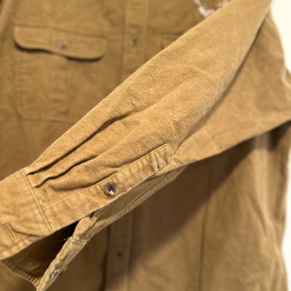 VTG 90s Sz: XL Cabela's Embroidered Deerskin Soft Chamois Flannel Button Down. - Picture 8 of 11